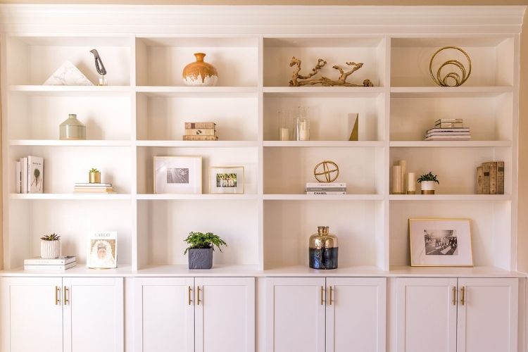 Built in bookshelf